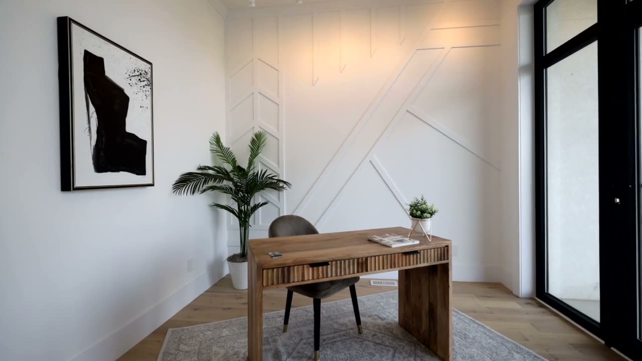 Entry detail in a completed Carnaby home